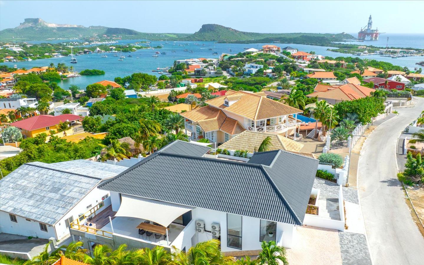 Villa Noma - Luxe Villa Met Uitzicht Spaanse Water يلمستاد المظهر الخارجي الصورة